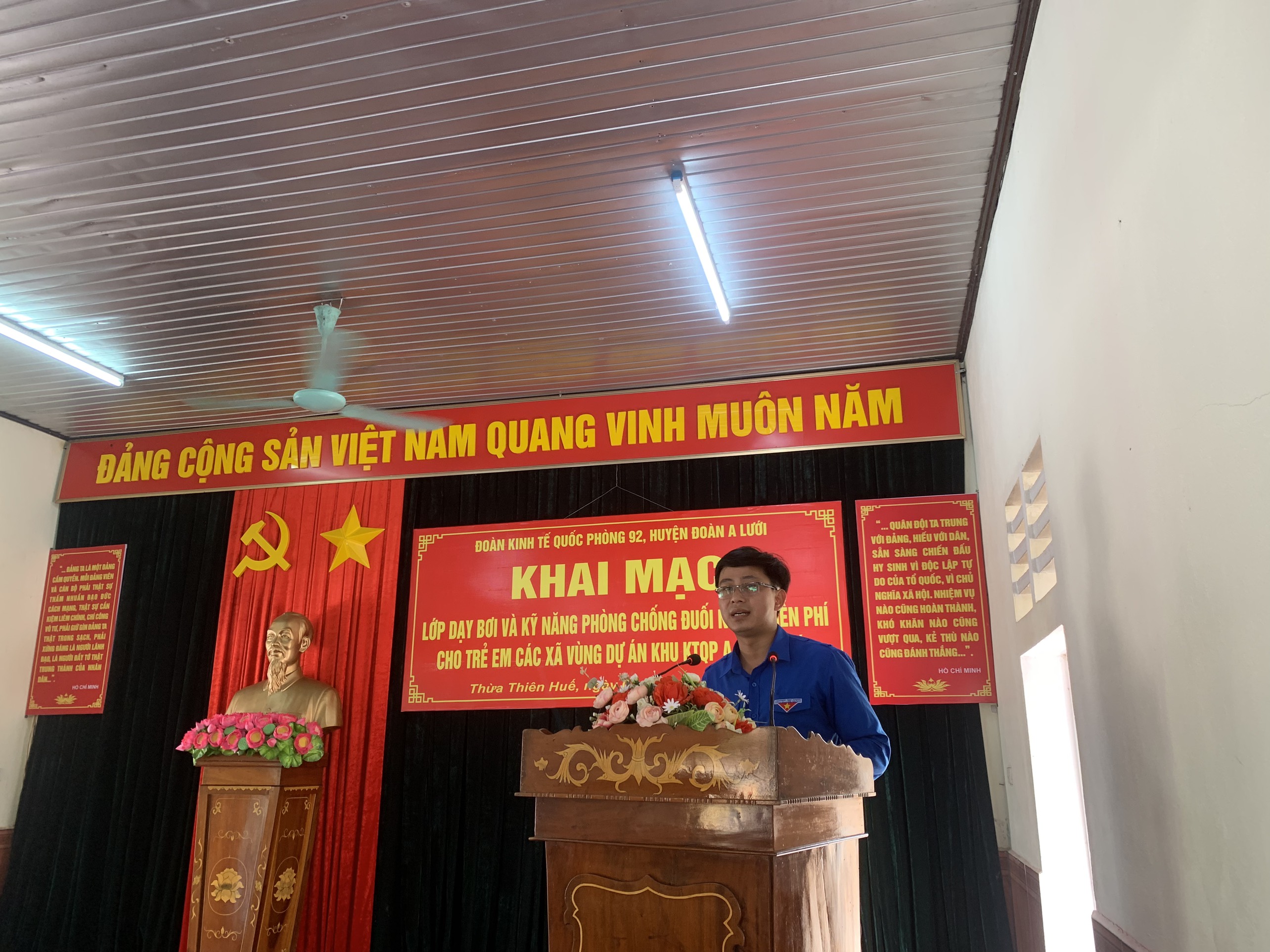 Đồng chí Trần Toàn - HUV, Bí thư Huyện Đoàn phát biểu Khai mạc